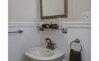 Showcasing the Renaissance room at The Harrison. Which of our unique rooms will you choose for your romantic vacation at The Harrison?