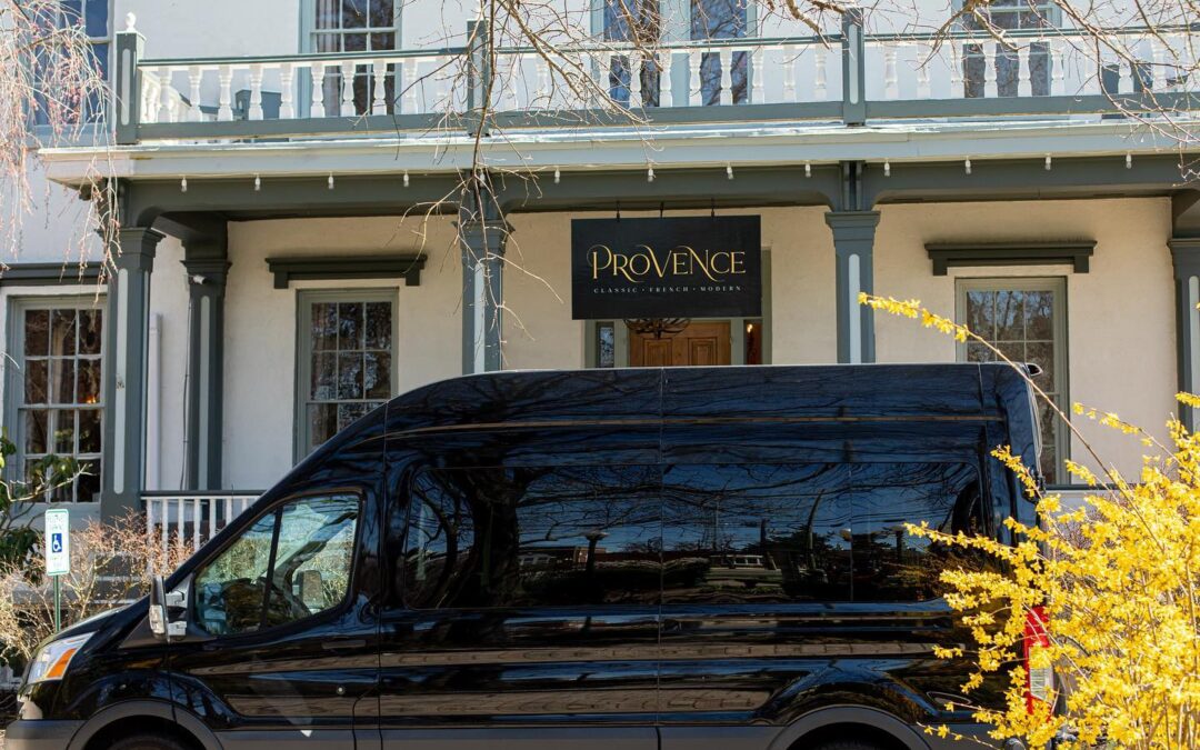 Complimentary shuttle service to and from a romantic dinner for two at @provencecapemay with a bit of bubbly on arrival. Visit TheHarrisonInn.com and ‘Make and Evening Of It’.