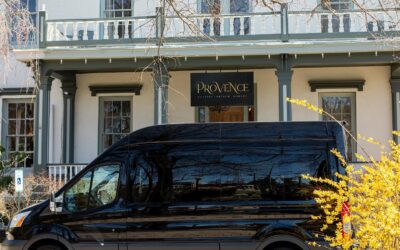 Complimentary shuttle service to and from a romantic dinner for two at @provencecapemay with a bit of bubbly on arrival. Visit TheHarrisonInn.com and ‘Make and Evening Of It’.