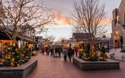 We love @WashingtonStreetMall during the holidays. Tag where you’ll be shopping for loved ones this season.